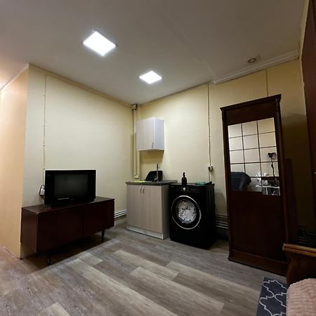 Vahe'S Family Guests House Apartment Yerevan Exterior photo