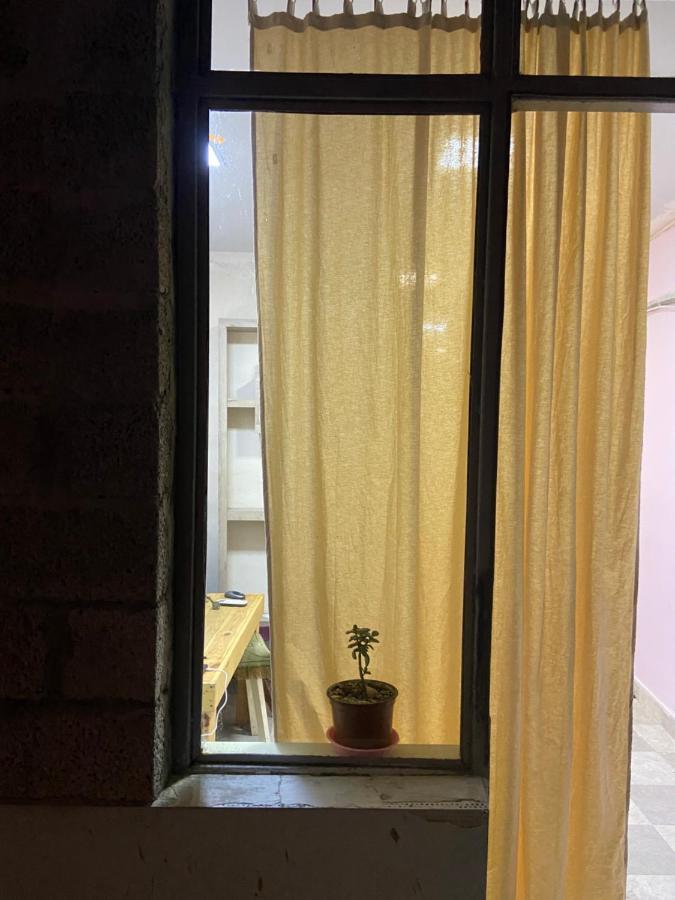 Vahe'S Family Guests House Apartment Yerevan Exterior photo