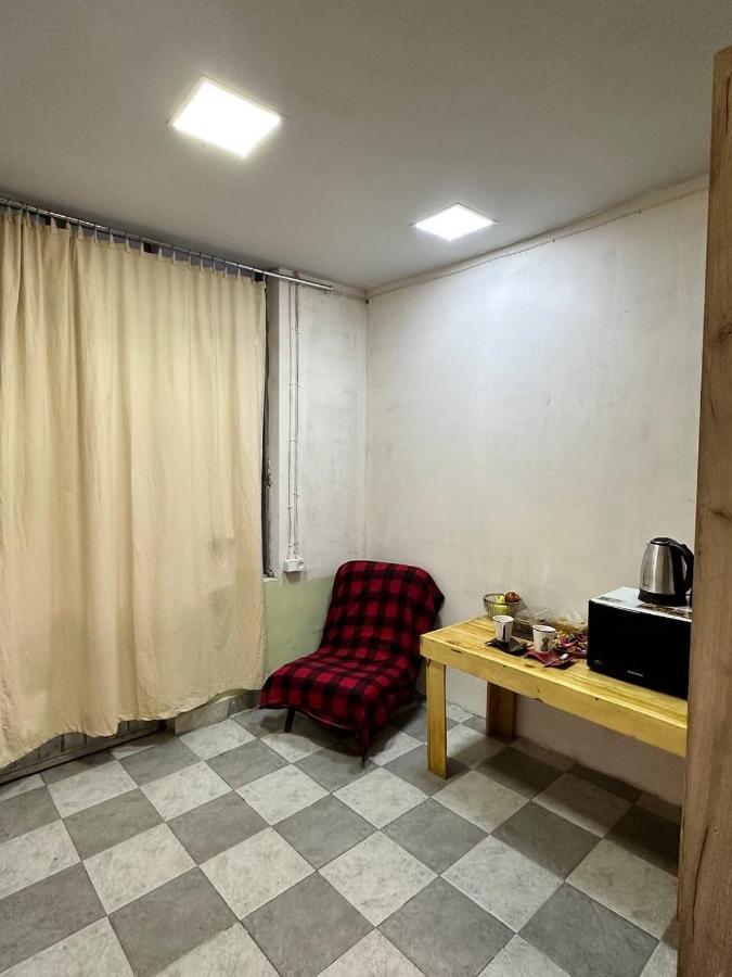 Vahe'S Family Guests House Apartment Yerevan Exterior photo