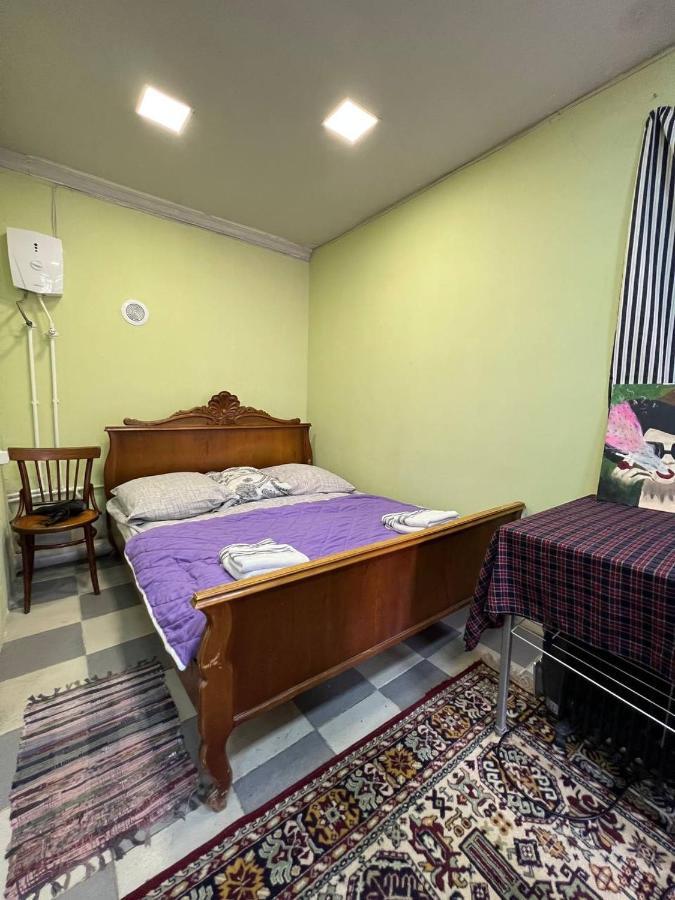 Vahe'S Family Guests House Apartment Yerevan Exterior photo