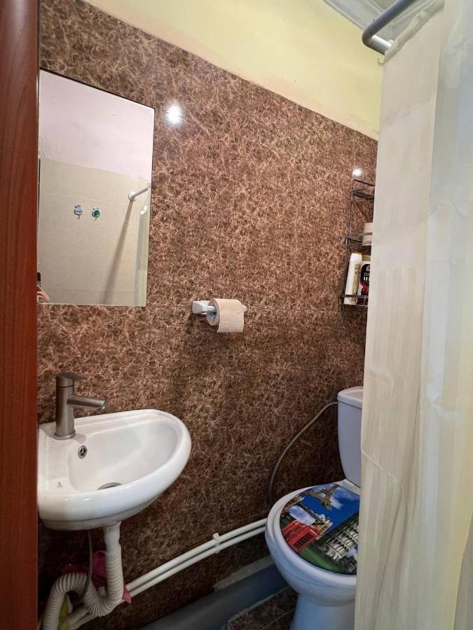 Vahe'S Family Guests House Apartment Yerevan Exterior photo