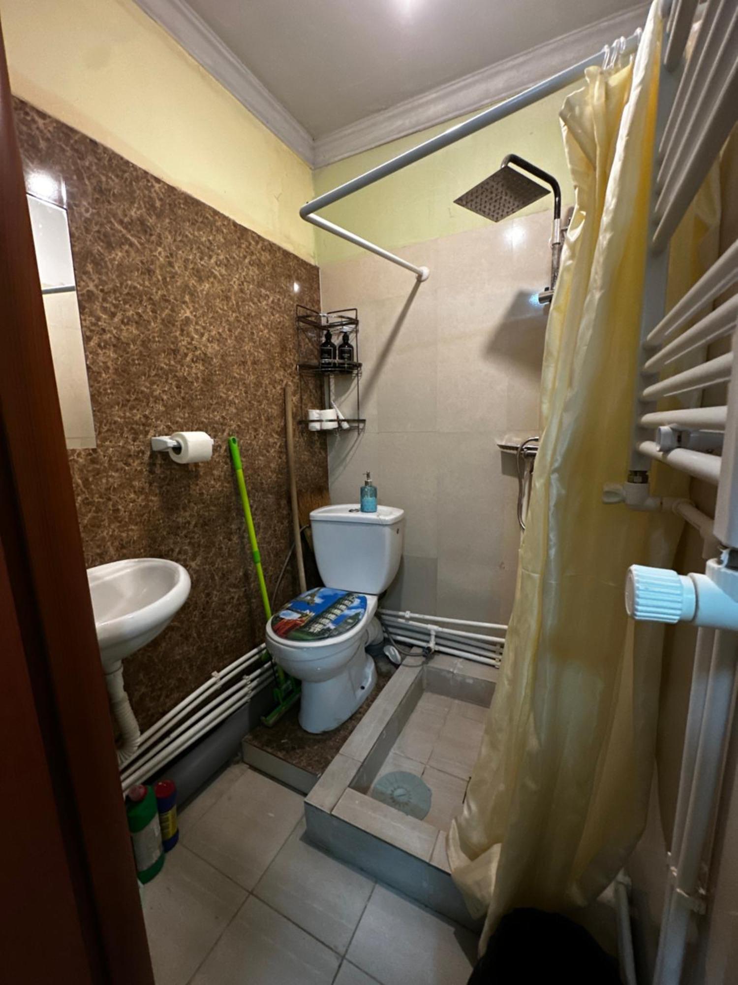 Vahe'S Family Guests House Apartment Yerevan Exterior photo